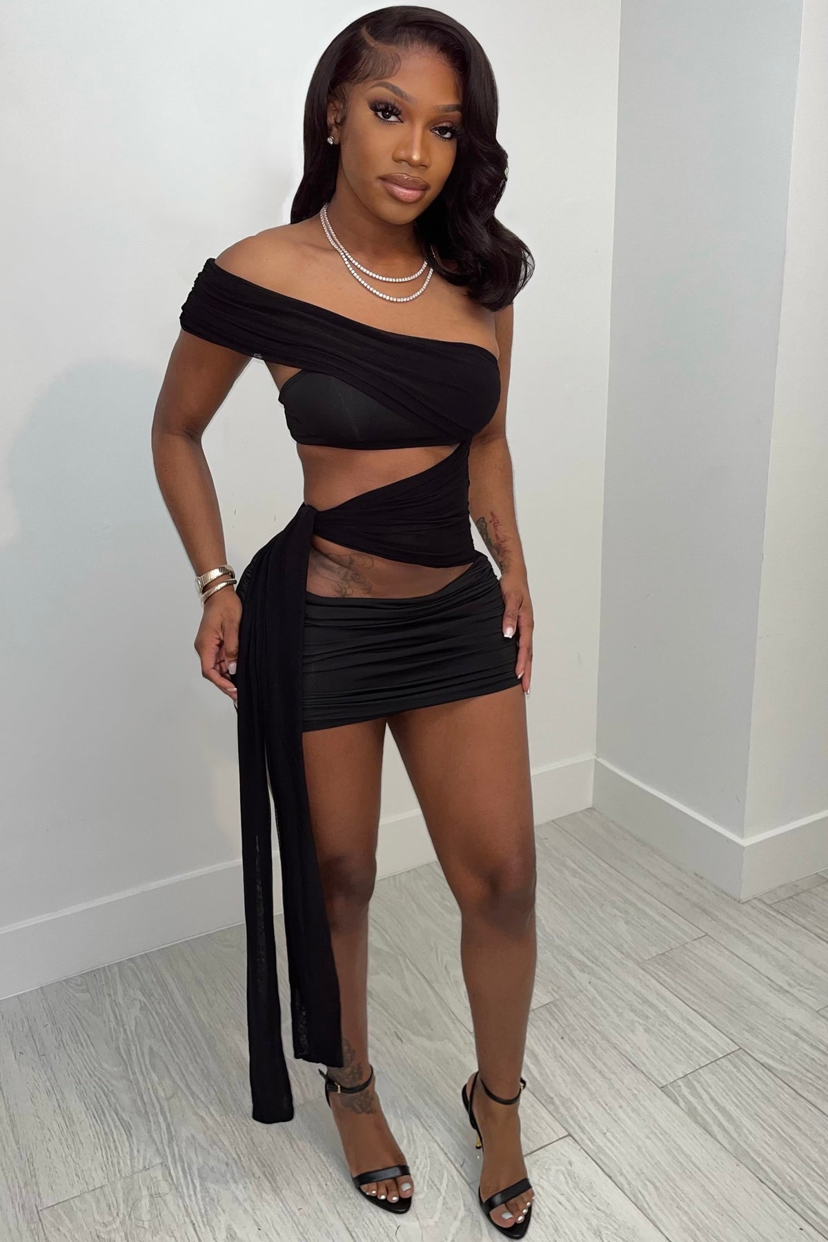 SLIZT DRESS